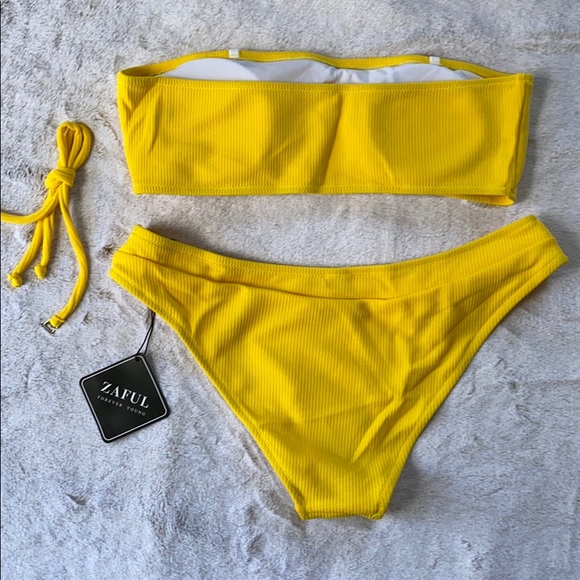 Zaful Bandeau Bikini - Picture 2 of 2